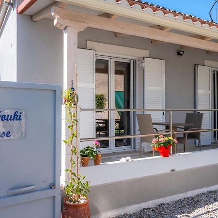 Fouki Apartments Ipsos Beach 외부 사진